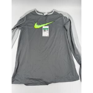 Boys NWT XL Nike Gray Dri-fit Shirt